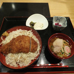 赤べこ - ランチ　ソースカツ丼　ミニ喜多方ラーメン付　８００円