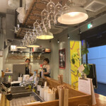 Sutandoshiyanshiyoku Toukyou Ebisu Shampan Ando Gyouza Ba- - 店内