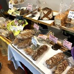 ベッケライ ならもと - こぢんまりとした店内