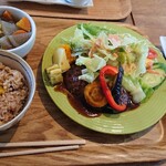 カフェ イチカ - プレートランチ￥810＋税