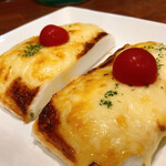 Izakaya Tomo - チーズ焼き