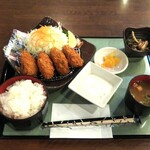 温や - 大粒牡蠣フライ膳 (税込)880円　(2020.10.15)