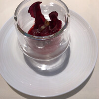 フランス料理 ル・クール - アミューズ:ビーツのムース