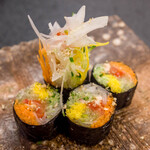 割烹の宿 美鈴 - 野菜海苔巻き