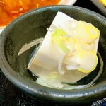 きんせい - きんせい　小鉢は冷奴でした