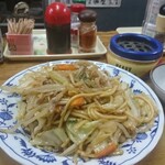 伊勢屋酒店 - 焼そば(パロマソース仕上げ)