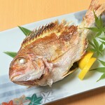 Ookuraya Honten - 予約で鯛のお頭付塩焼きもご用意出来ます