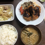 居喰処 光 - 2020/10/16
      本日の日替り ヒレカツ定食 500円