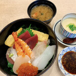栄寿司 - 海鮮丼セット