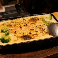 宇田川 紫扇 - 大海老をふんだんに使ったカニ味噌グラタン