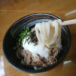 Teuchiudommaki - 麺のリフトアップ