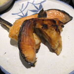 志摩 - 鮭カマ