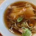 食堂七彩 - 稲庭中華そば（醤油）¥920