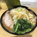 横浜家系ラーメン 蓮 - 