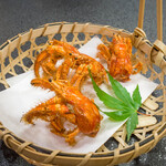 割烹の宿 美鈴 - ヤドカリ揚げ