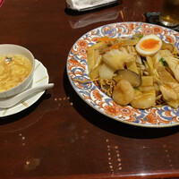 中国料亭 翠鳳 上野本店 - 五目焼きそばセット
