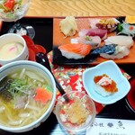 鮨処魚徳 - 日替りにぎりランチセット