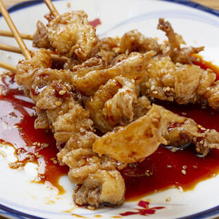 お酒が進む！大山どりを使った焼鳥や、鶏料理がおすすめ◎