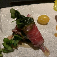 焼肉 喰心 - 和牛ずわい蟹巻き　海苔ソース