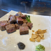 ニュー松坂 梅田32番街店 - 