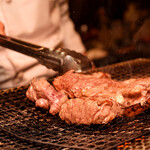 Hananoi Terasu - 500℃以上の高温で焼き上げるステーキ