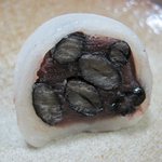 涼の郷 - 中には黒豆がゴロゴロと