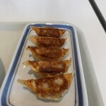 リンガーハット - 薄皮の焼き餃子