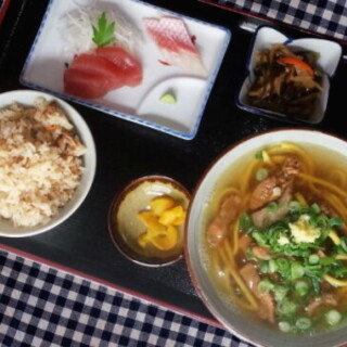 朝食 石垣島でおすすめの沖縄そばをご紹介 食べログ