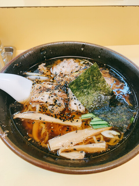 ラーメン 十八番 もみ 手