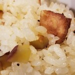 麺屋 六感堂 - さつま芋とベーコンのバターライス
