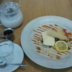 H.Q CAFE - 