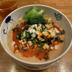 Uzu tan - 担々麺