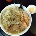 自家製太麺 ドカ盛 マッチョ - 