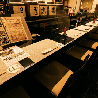 ■1階・カウンター席