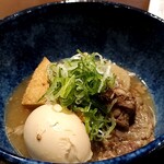 酒房 あやとり - 牛すじ煮込みおでん