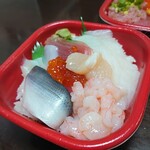 アストロ 丼丸 - 