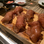 焼肉 ジャンボ - 