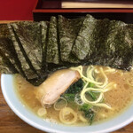 千葉家 - ラーメン 並  脂少なめ 海苔増し 