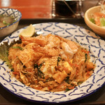 タイ政府公認 タイ料理 アロイチンチン - 