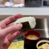 北新地 君しま - 龍の瞳のおにぎり