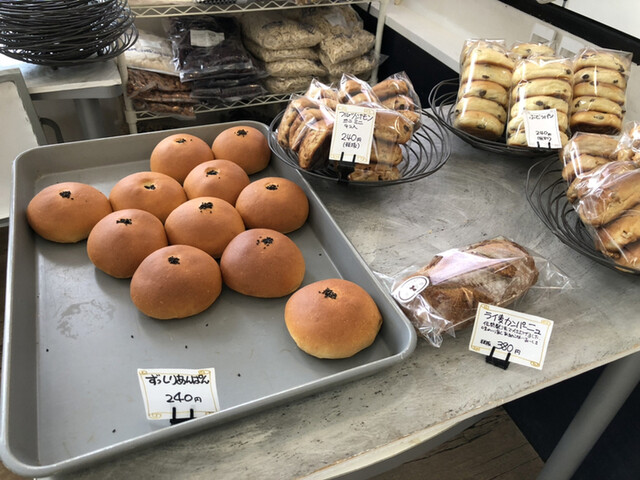 パン オ ルヴァン専門店 空猫十字社 宮古島市 パン 食べログ パン オ ルヴァン専門店 空猫十字社 宮古島市 パン 食べログ