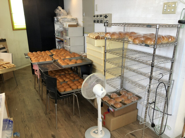 パン オ ルヴァン専門店 空猫十字社 宮古島市 パン 食べログ パン オ ルヴァン専門店 空猫十字社 宮古島市 パン 食べログ
