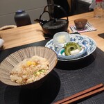 おおたに - 鯛、とうもろこしの炊き込み御飯、みょうがの赤出汁