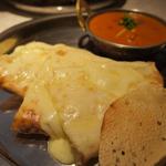 チーズナンランチセット　９９０円