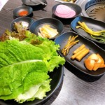 熟成肉専門店 ヨプの王豚塩焼 - 