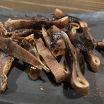 炉端焼き酒場 一心 - わた入り丸干しイカ炙り