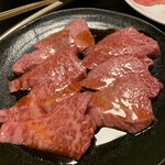 本格肉料理 丸小 - 