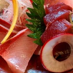 里伊 - ブリとカツオ