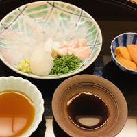 神楽坂ささ木 - カワハギの薄造り　カワハギの肝　白烏賊　北海道産バフンウニ