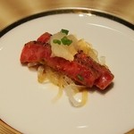 仙台牛焼肉 花牛 - 炙り仙台牛のみぞれ和え